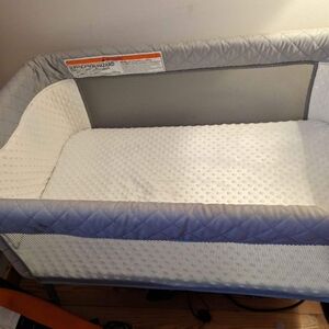 Bedside bassinet